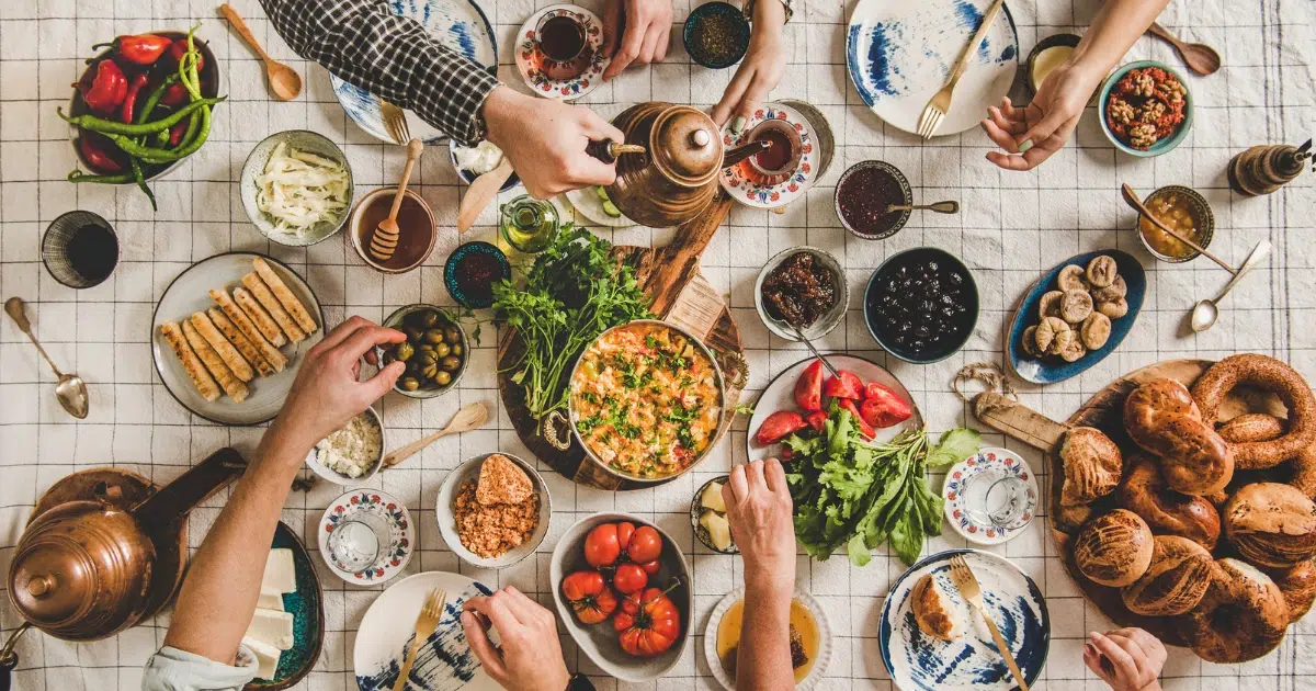 aspire-natural-health-Naturopath-vs-Nutritionist-fea-img